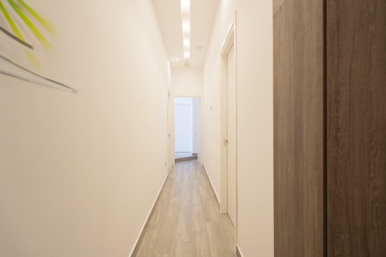 B&B Toledo One Napoli Eksteriør billede
