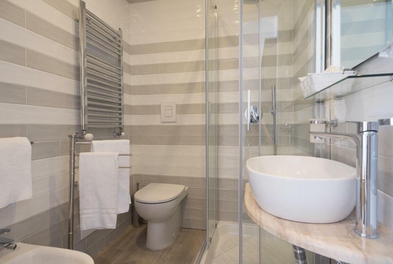 B&B Toledo One Napoli Eksteriør billede